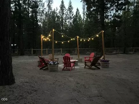 Exterior - 1671 Hackett Dr, La Pine, OR 97739 photo 8 of 15