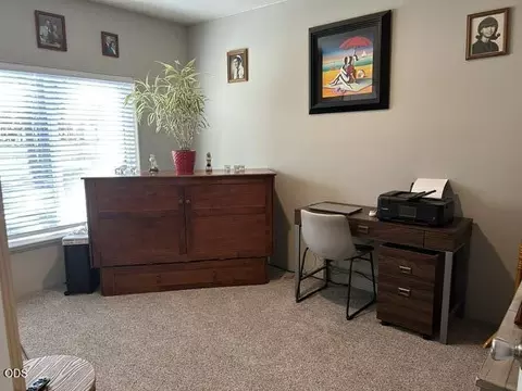 Bedroom - 1671 Hackett Dr, La Pine, OR 97739 photo 10 of 10