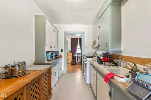 Kitchen - Undisclosed, Bend, OR 97703 photo 4 of 4