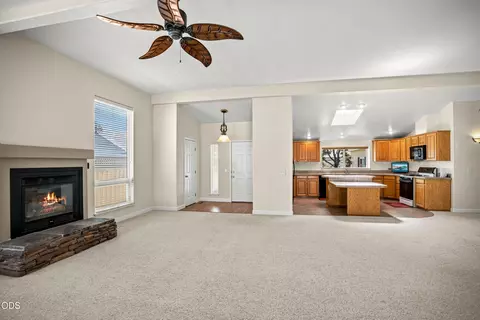 351 Orth Dr # 14, Central Point, OR 97502 photo 10