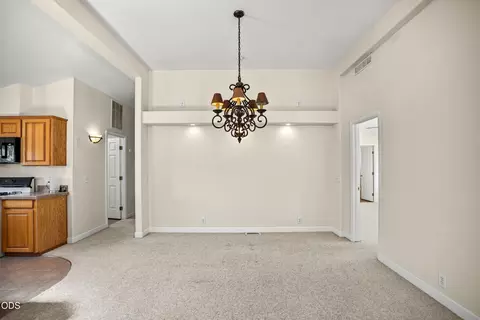 351 Orth Dr # 14, Central Point, OR 97502 photo 19