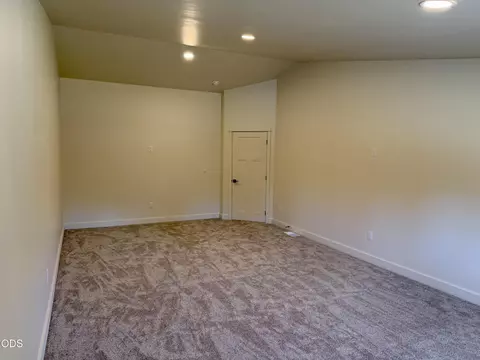 Other - 9004 Split Rail Rd #0, La Pine, OR 97739 photo 7 of 11