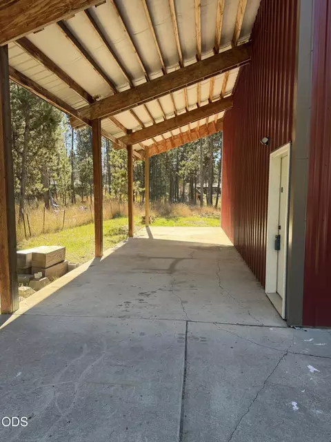 16829 Brenda Dr, Bend, OR 97707 photo 9