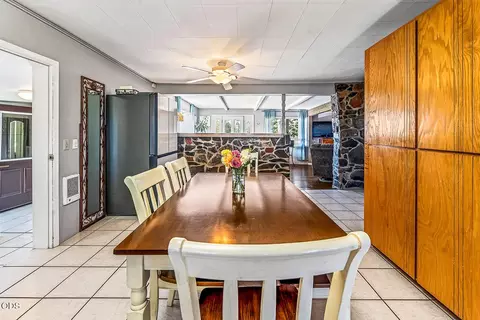 Dining - 21485 Modoc Ln, Bend, OR 97702 photo 1 of 4