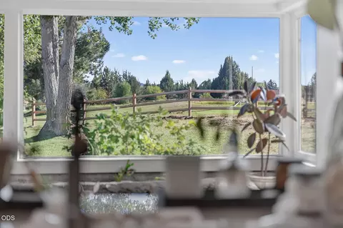 Other - 21485 Modoc Ln, Bend, OR 97702 photo 19 of 20