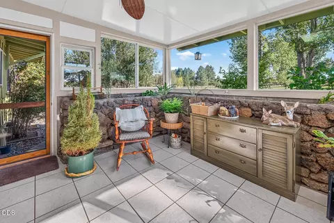 Exterior - 21485 Modoc Ln, Bend, OR 97702 photo 13 of 16
