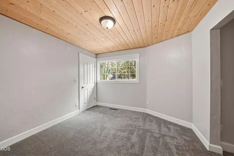 Bedroom - 2245 NE Shepard Rd, Bend, OR 97701 photo 2 of 2