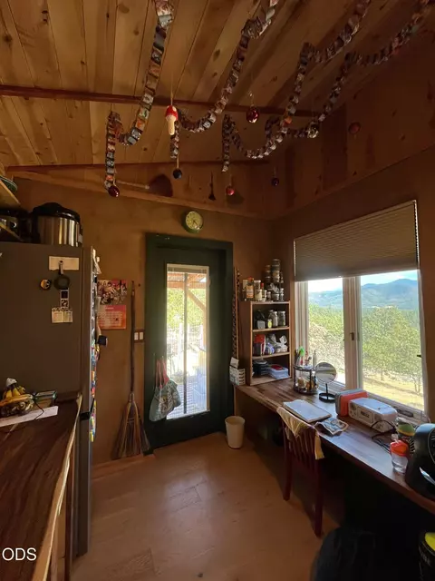 Kitchen - 1206 Upper Powell Creek Rd, Williams, OR 97544 photo 9 of 9