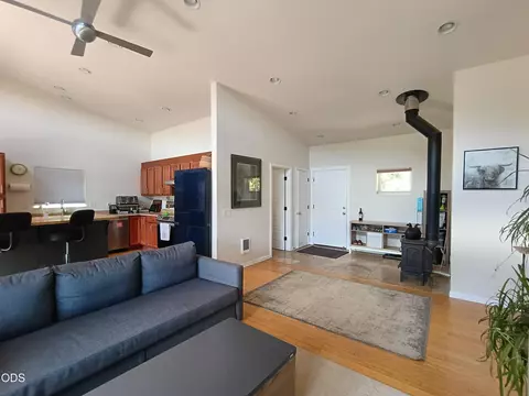 Entry Way - 1206 Upper Powell Creek Rd, Williams, OR 97544 photo 1 of 1