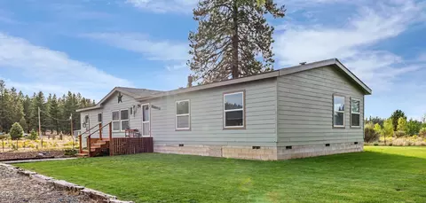 Exterior - 5515 Bufflehead Dr, Bonanza, OR 97623 photo 1 of 13