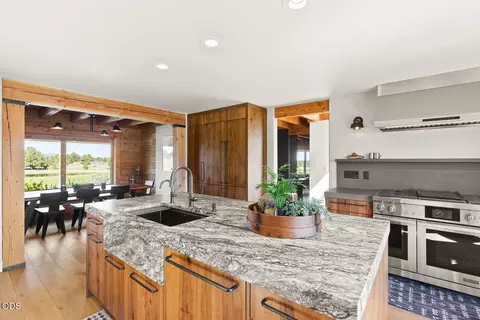 Kitchen - 22311 Mcardle Rd, Bend, OR 97702 photo 2 of 14