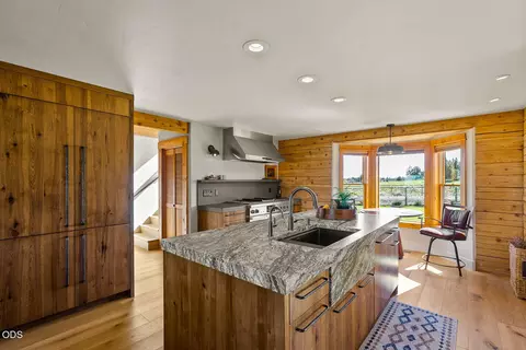 Kitchen - 22311 Mcardle Rd, Bend, OR 97702 photo 1 of 14