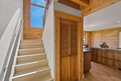 Entry Way - 22311 Mcardle Rd, Bend, OR 97702 photo 1 of 4