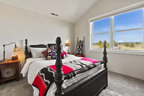 Bedroom - 22311 Mcardle Rd, Bend, OR 97702 photo 4 of 8