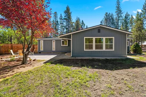 Exterior - 50858 Fawn Loop, La Pine, OR 97739 photo 7 of 8