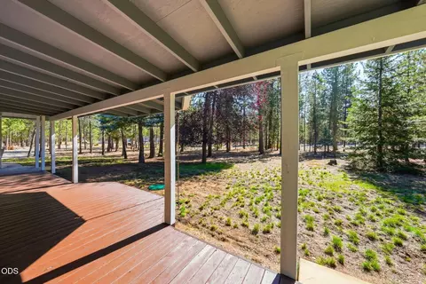 Exterior - 50858 Fawn Loop, La Pine, OR 97739 photo 4 of 8