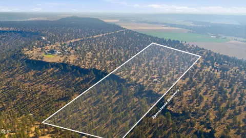70110 Mckenzie Canyon Rd, Terrebonne, OR 97760
