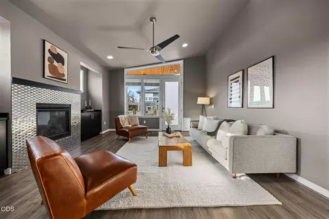 Living - 60057 SE Ruby Peak Loop, Bend, OR 97702 photo 1 of 1