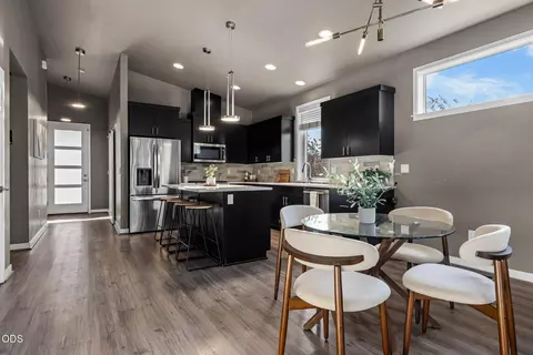Dining - 60057 SE Ruby Peak Loop, Bend, OR 97702 photo 1 of 1