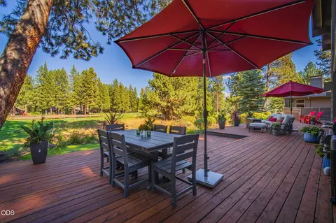 Exterior - 60780 Currant Way, Bend, OR 97702 photo 12 of 17