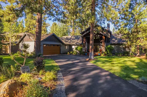 Exterior - 60780 Currant Way, Bend, OR 97702 photo 2 of 17