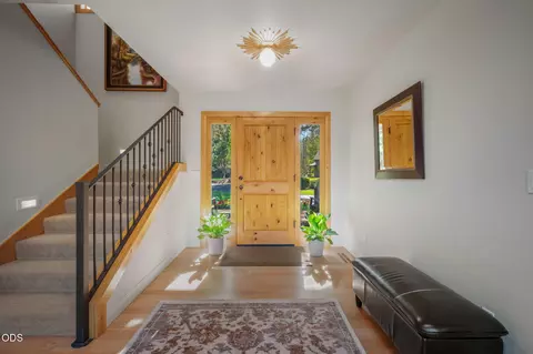 Entry Way - 60780 Currant Way, Bend, OR 97702 photo 1 of 4
