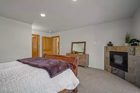 Bedroom - 60780 Currant Way, Bend, OR 97702 photo 4 of 8