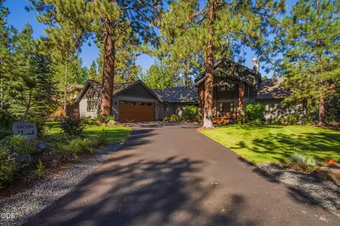 Exterior - 60780 Currant Way, Bend, OR 97702 photo 3 of 17