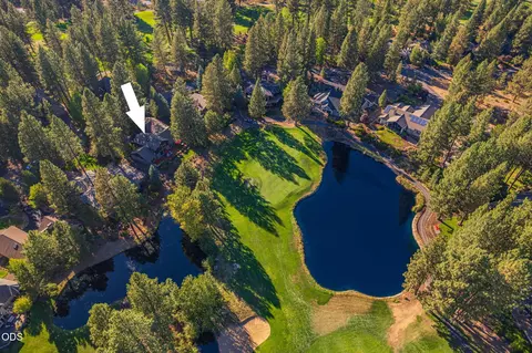 View/Area - 60780 Currant Way, Bend, OR 97702 photo 2 of 4
