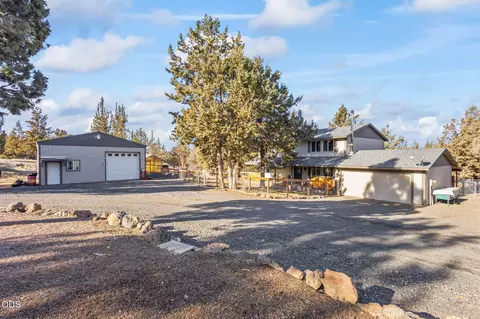 3199 SE Maphet Rd, Prineville, OR 97754