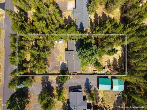 View/Area - 56256 Eider Rd, Bend, OR 97707 photo 3 of 11