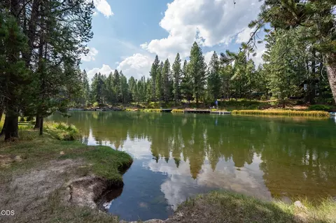View/Area - 56256 Eider Rd, Bend, OR 97707 photo 5 of 11