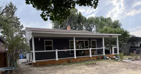748 NE 4th St, Prineville, OR 97754