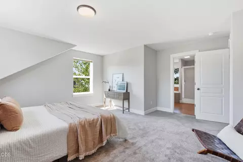 Bedroom - 20256 Halfway Rd, Bend, OR 97703 photo 2 of 4
