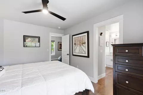 Bedroom - 1683 NW Lewis St, Bend, OR 97703 photo 2 of 4
