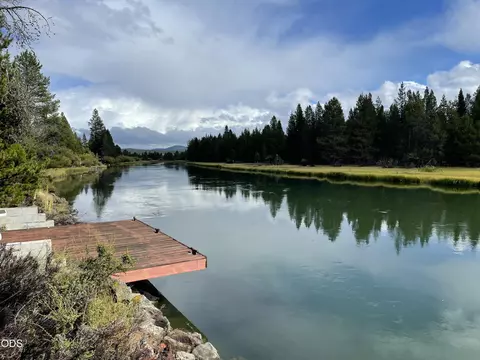 56550 Eclipse Dr, Bend, OR 97707 photo 4