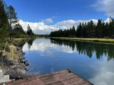 56550 Eclipse Dr, Bend, OR 97707 photo 3