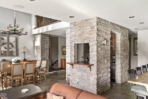 Dining - 56680 Lunar Dr, Bend, OR 97707 photo 2 of 2
