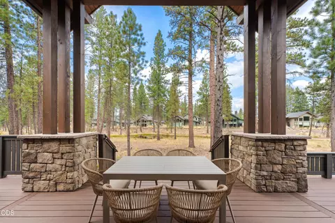 Exterior - 18211 Basalt Ln, Bend, OR 97707 photo 7 of 11