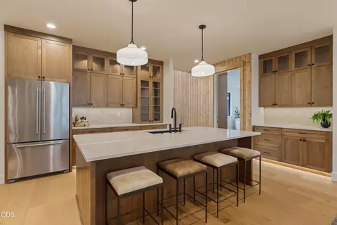 Kitchen - 18211 Basalt Ln, Bend, OR 97707 photo 6 of 8