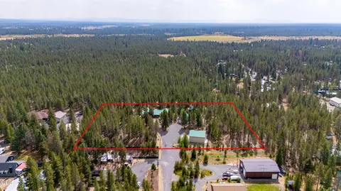 View/Area - 52216 Moose Rd, La Pine, OR 97739 photo 2 of 6