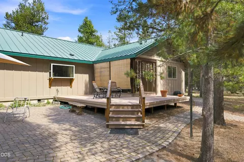 Exterior - 52216 Moose Rd, La Pine, OR 97739 photo 11 of 21