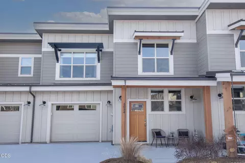 3634 SW Badger Ave, Redmond, OR 97756