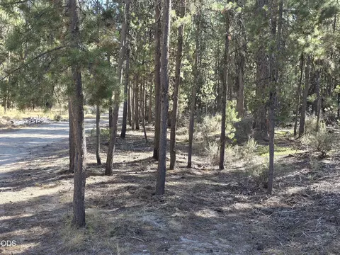 50429 Cascade St, La Pine, OR 97739 photo 8