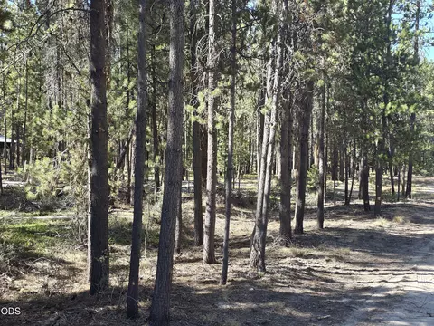 50429 Cascade St, La Pine, OR 97739 photo 9