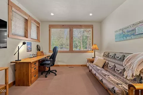 Other - 56311 Fireglass Loop, Bend, OR 97707 photo 5 of 9