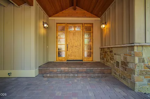 Entry Way - 56311 Fireglass Loop, Bend, OR 97707 photo 1 of 4