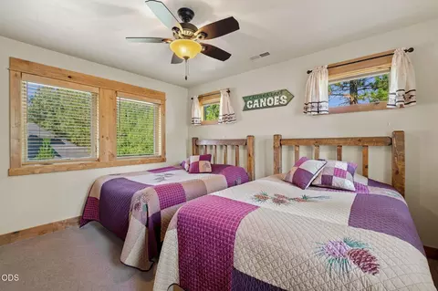 Bedroom - 56311 Fireglass Loop, Bend, OR 97707 photo 7 of 8