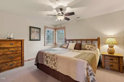 Bedroom - 56311 Fireglass Loop, Bend, OR 97707 photo 4 of 8