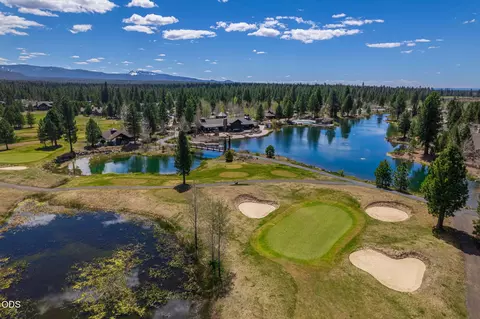 View/Area - 56311 Fireglass Loop, Bend, OR 97707 photo 2 of 3